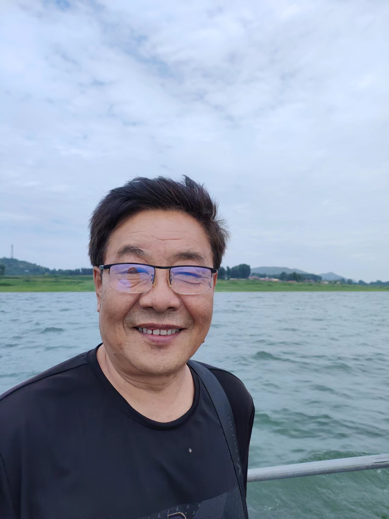 环球书画艺术联谊网艺术顾问--李文山